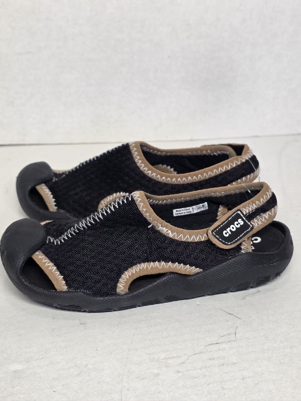 Crocs Swiftwater Sandals Kids Size 13 Unisex  Closed Toe Slingback Black